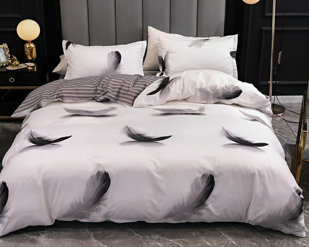 Parure de lit plumes, bonne qualité, très confortable et à la mode dans une maison