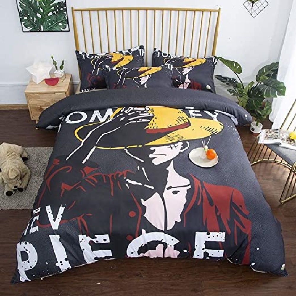 Parure de lit gris motif Monkey D. Luffy. Bonne qualité, confortable et à la mode sur un lit dans une maison