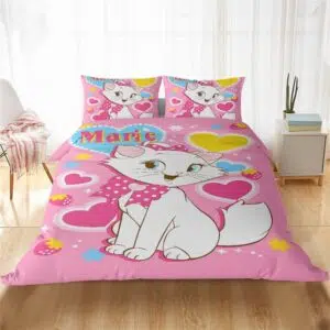 Parure de lit Disney Aristochats Rose, bonne qualité et à la mode sur un lit dans une maison