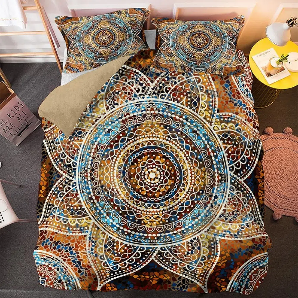 Parure de lit Mandala indien. Bonne qualité, confortable et à la mode sur un lit dans une maison