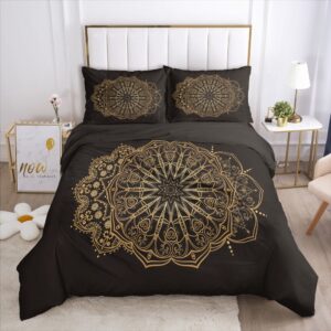 Parure de lit petit mandala noir et or. Bonne qualité, confortable et à la mode sur un lit dans une maison