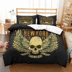 Parure de lit New York Moto Club noir. Bonne qualité, confortable et à la mode sur un lit dans une maison