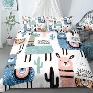 Parure de lit lama multicolore. Bonne qualité, confortable et à la mode sur un lit dans une maison