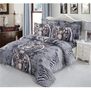 Parure de lit tête de tigre. Bonne qualité, confortable et à la mode sur un lit dans une maison