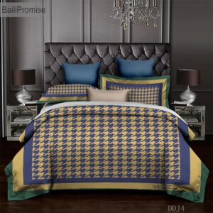 Parure de lit jaune carreaux violet style européen. Bonne qualité, confortable et à la mode sur un lit dans une maison