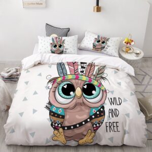 Parure de lit hibou hippie. Bonne qualité, confortable et à la mode sur un lit dans une maison