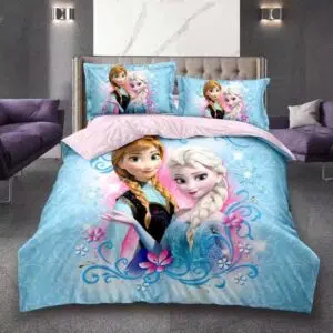 Parure de lit Frozen Shi et Elsa. Bonne qualité, confortable et à la mode sur un lit dans une maison