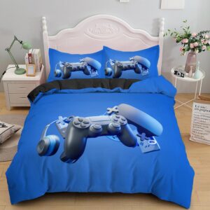Parure de lit bleue motif manette. Bonne qualité, confortable et à la mode sur un lit dans une maison
