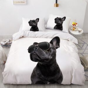 Parure de lit chien cane corso avec lunettes. Bonne qualité, confortable et à la mode sur un lit dans une maison