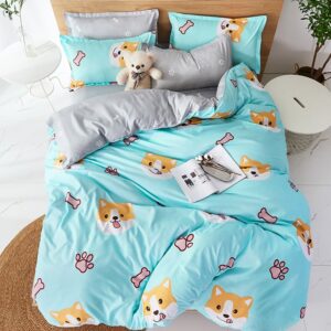 Parure de lit Shiba Inu, bonne qualité et à la mode sur un lit dans une maison