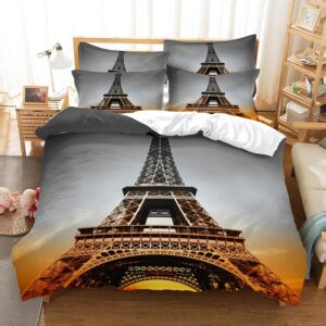 Parure de lit Tour Eiffel au design tendance. Bonne qualité, confortable et à la mode sur un lit dans une maison