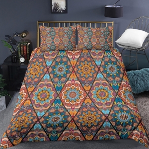 Parure de lit losange motif mandala. Bonne qualité, confortable et à la mode sur un lit dans une maison