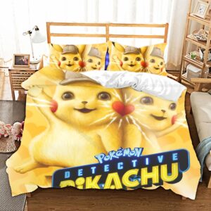 Parure de lit jaune Pikachu détective cœur. Bonne qualité, confortable et à la mode sur un lit dans une maison