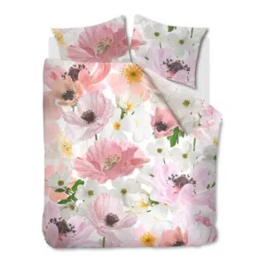 Parure de lit blanche à motif fleurs roses avec un fond blanc