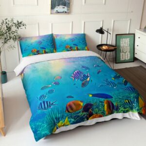 Parure de lit à motif océan et nature marine, dans une chambre à coucher