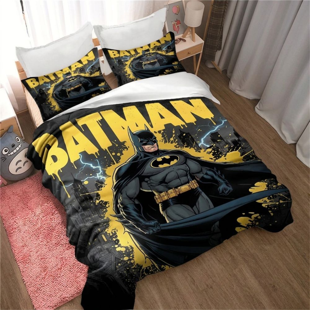 Parure de lit Batman jaune et noir, dans une chambre à coucher