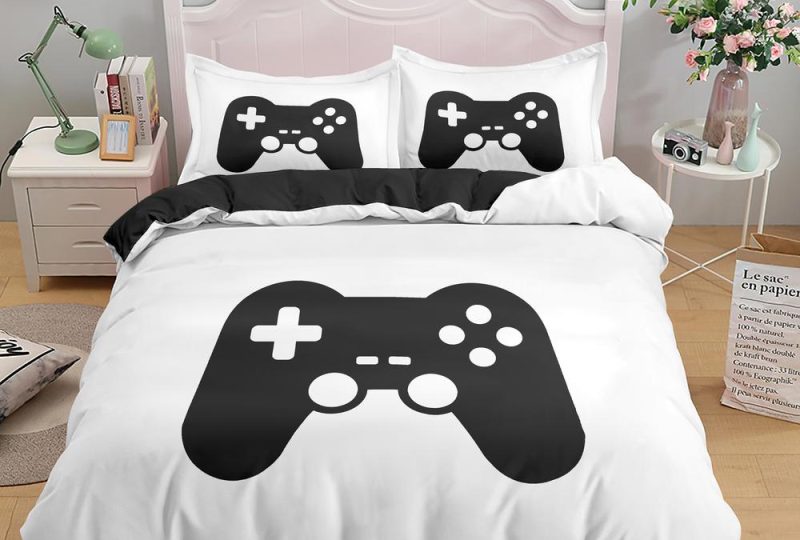 Parure de lit cris de loup. Bonne qualité, confortable et à la mode sur un lit dans une maison