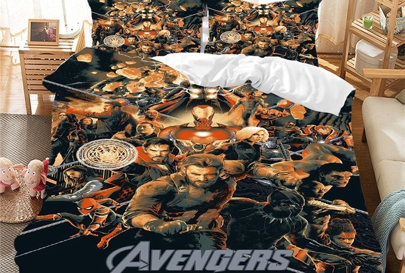 Parure de lit noir coloré Avengers. Bonne qualité, confortable et à la mode sur un lit dans une maison