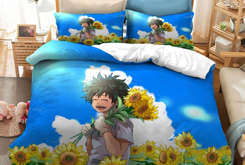 Parure de lit avec imprimé Midoriya Izuku dans un champ de tournesols. Bonne qualité, confortable et à la mode sur un lit dans une maison