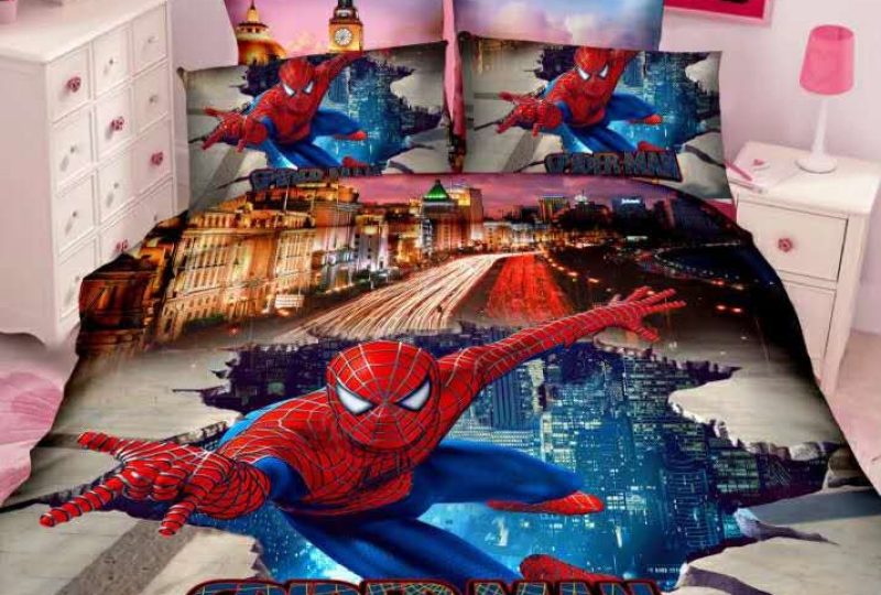 Parure de lit Spiderman en plein action. Bonne qualité, confortable et à la mode sur un lit dans une maison