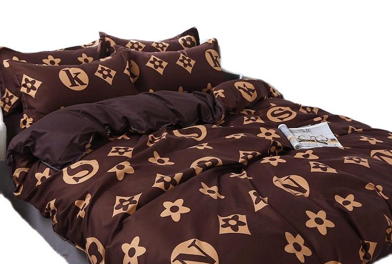 Parure de lit style Louis Vuitton