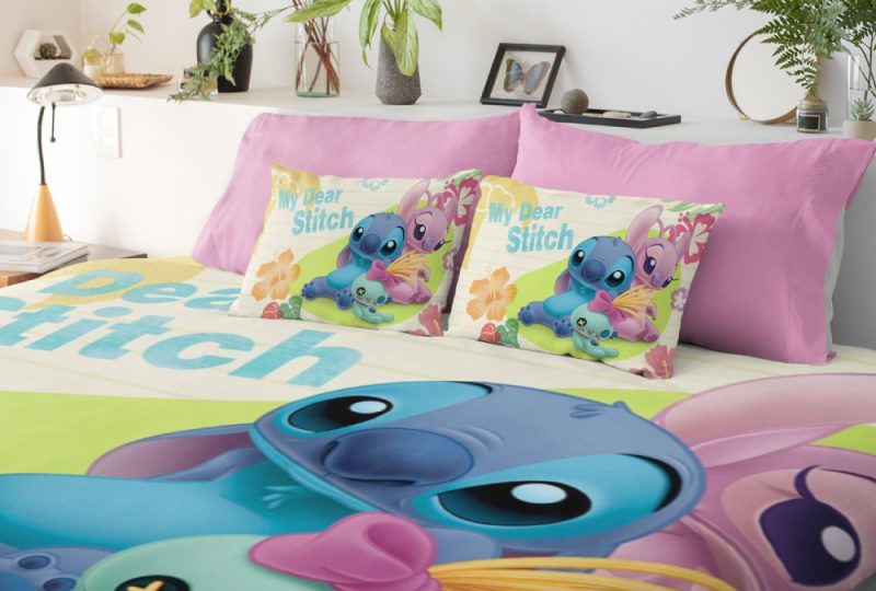 img_Parure de lit Disney Stitch avec ses amis à la plage_03