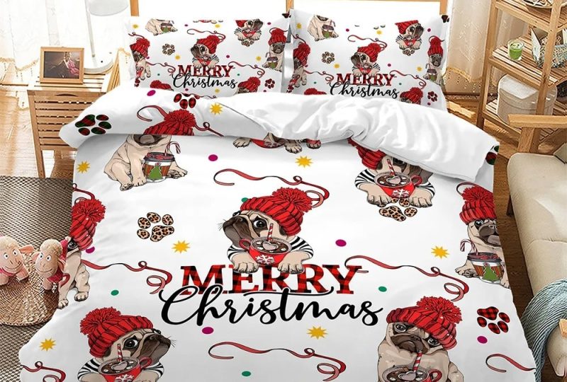 Parure de lit de Noël avec un imprimé chien "Merry Christmas" avec un fond une chambre