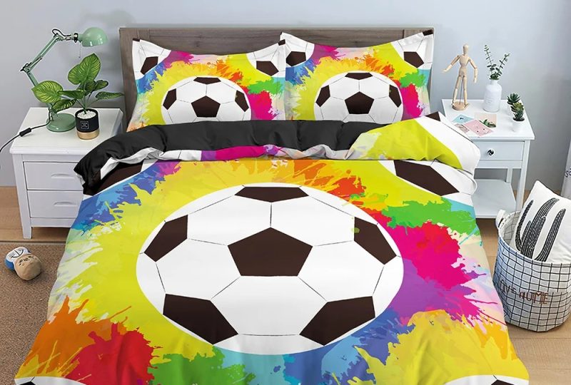img_Parure de lit multicolore avec un ballon de foot _01