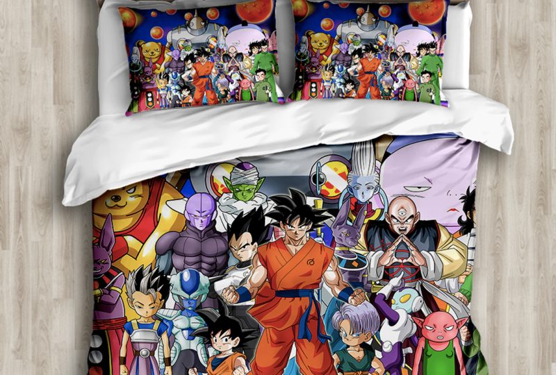 Parure de lit personnages Dragon Ball, bonne qualité et à la mode sur un lit dans une maison