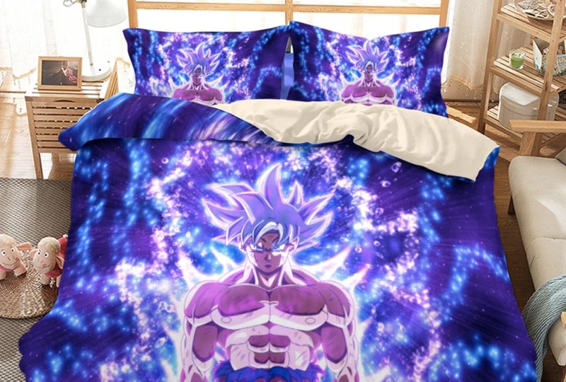 Parure de lit Dragon Ball Ultra Instinct. Bonne qualité, confortable et à la mode sur un lit dans une maison